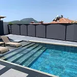 Havuzlu Korunakli Jakuzili * Fethiye