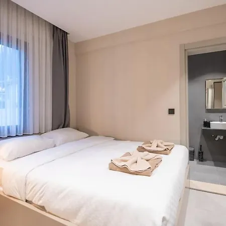 Havuzlu Korunakli Jakuzili Fethiye