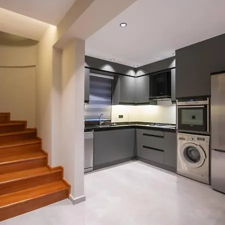 Villa Havuzlu Korunaklı Jakuzili *