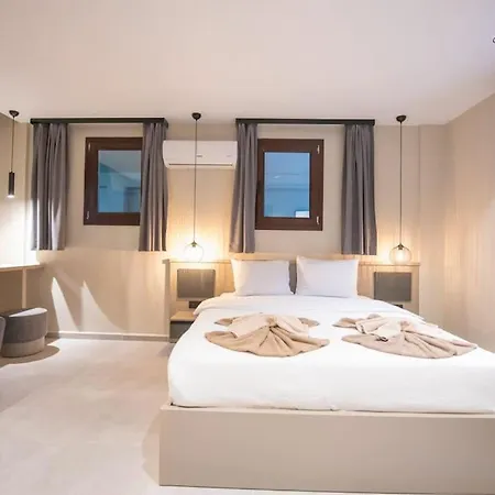 Havuzlu Korunaklı Jakuzili Fethiye