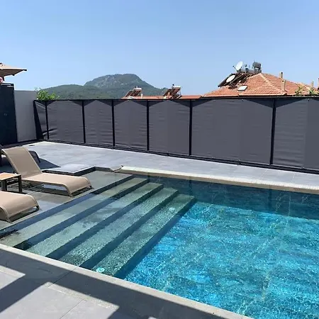 Havuzlu Korunakli Jakuzili * Fethiye