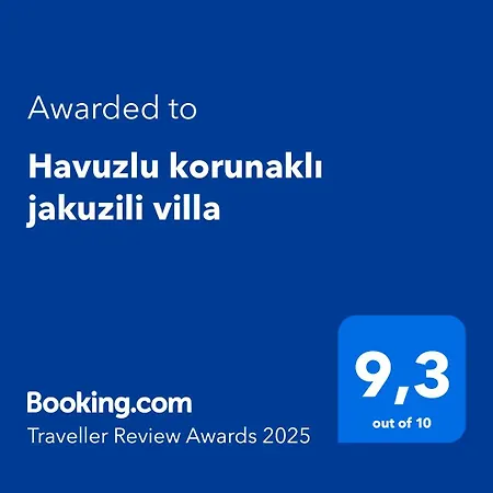 Havuzlu Korunakli Jakuzili Willa Fethiye