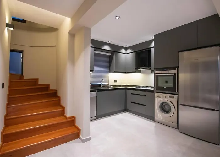 Villa Havuzlu Korunakli Jakuzili *