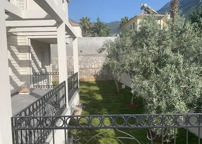 Willa Havuzlu Korunakli Jakuzili Fethiye