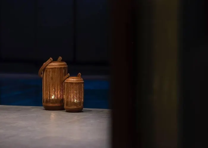 Havuzlu Korunakli Jakuzili Fethiye