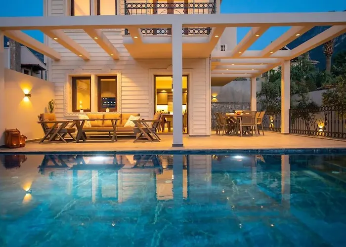 Villa Havuzlu Korunakli Jakuzili *